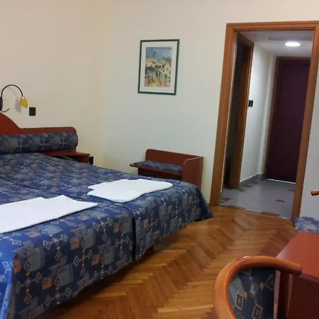 Hotel Fenyves
